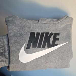Nike Heather Gray Sweatshirt with Logo